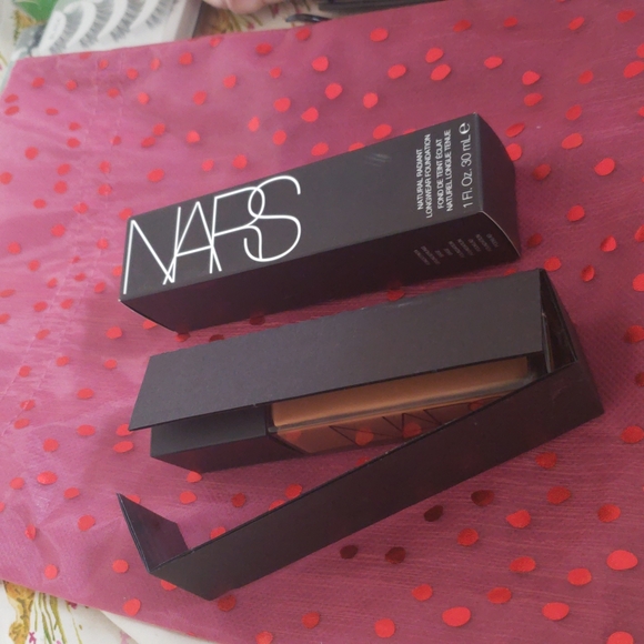 NARS - Picture 6 of 6